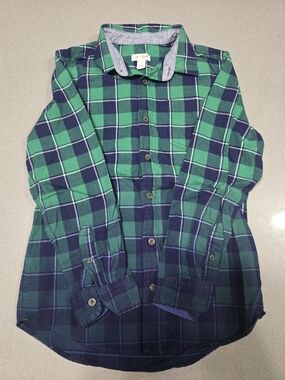 Cat & Jack Navy and Green Plaid Long-Sleeve Button-Down Shirt - Men